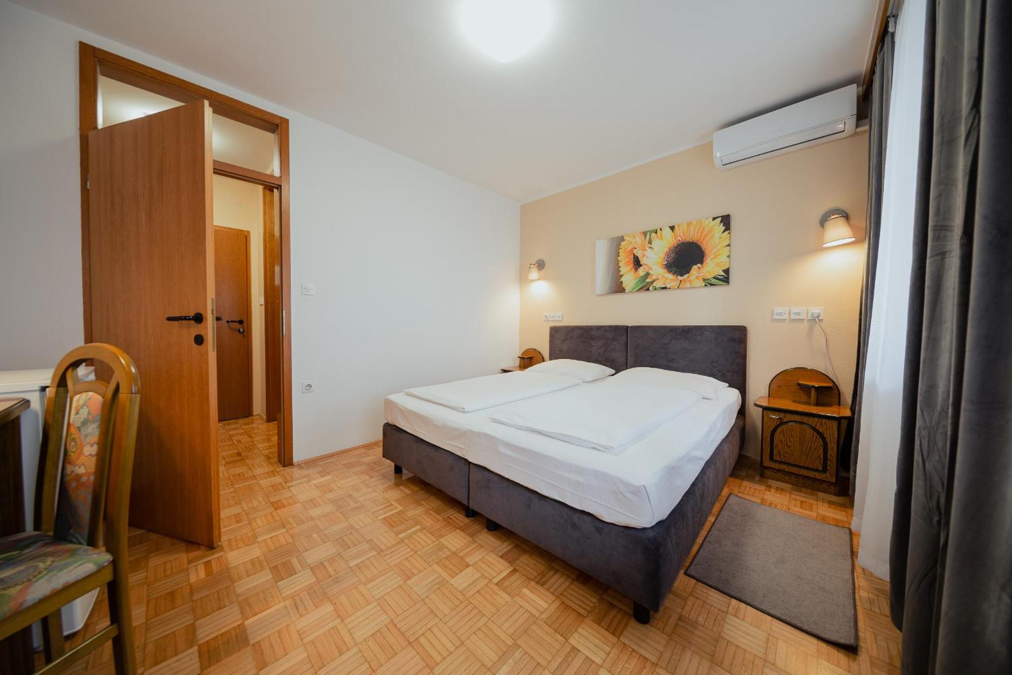 מורבסקה טופליצה Hotel Maj Inn מראה חיצוני תמונה